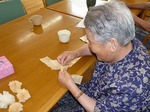 ペーパーフラワー作り