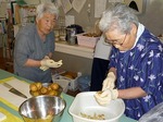 きれいに皮を剥きましょうね