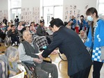 新年会　書初め表彰式