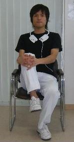 股間接のストレッチ