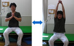 肩こりの原因と解消体操　5　手を伸ばす