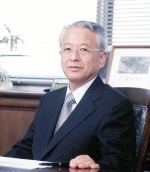 中村仁信（大阪大学名誉教授、彩都友紘会病院長）