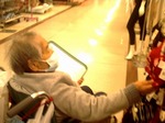 気に入る帽子はあるかな？