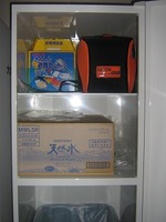 AEDと備蓄品と救急セット